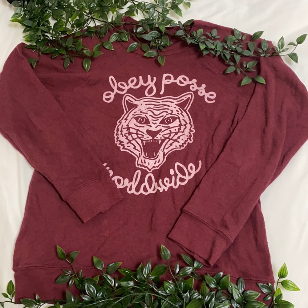 Obey maroon colour crewneck